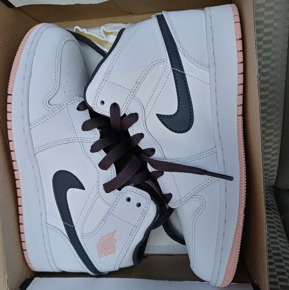 Jordan 1